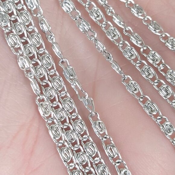 Vintage Sarah Cov 8-Strand Chain Necklace - Picture 6 of 7